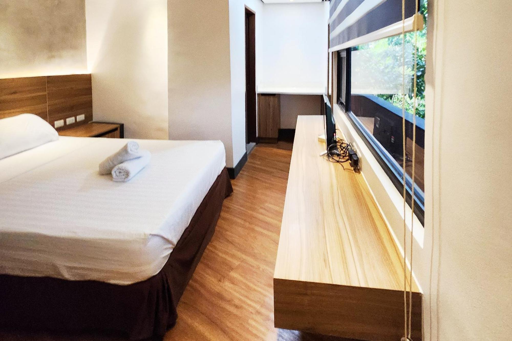Boulevard Pension Hotel سيبو المظهر الخارجي الصورة