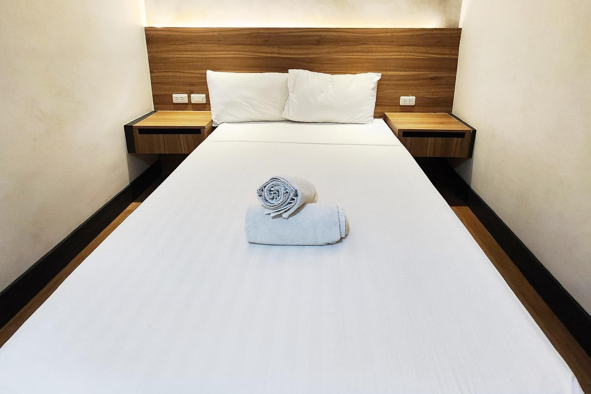 Boulevard Pension Hotel سيبو المظهر الخارجي الصورة