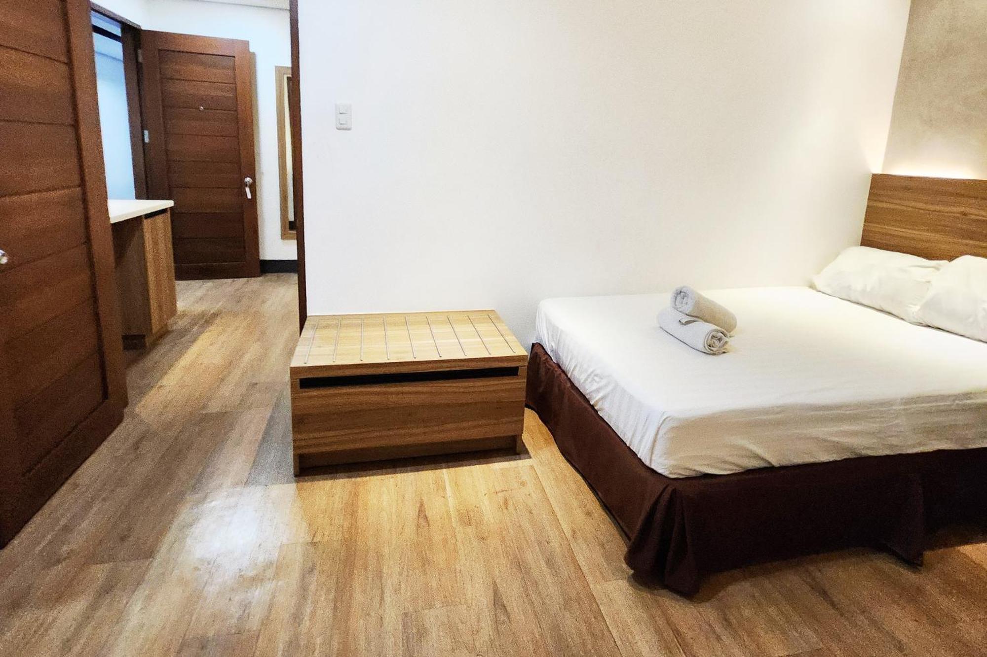 Boulevard Pension Hotel سيبو المظهر الخارجي الصورة