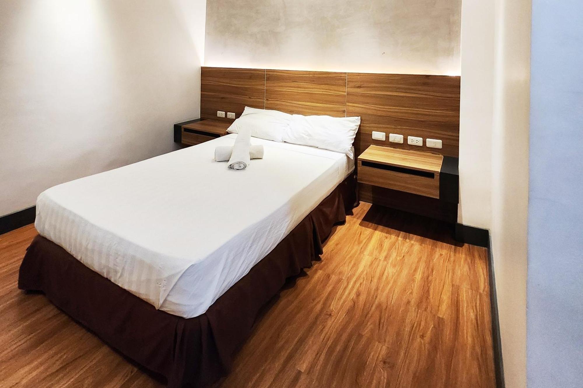 Boulevard Pension Hotel سيبو المظهر الخارجي الصورة